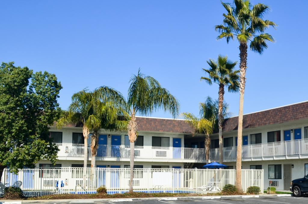Motel 6 Lost Hills / Buttonwillow Racetrack Εξωτερικό φωτογραφία