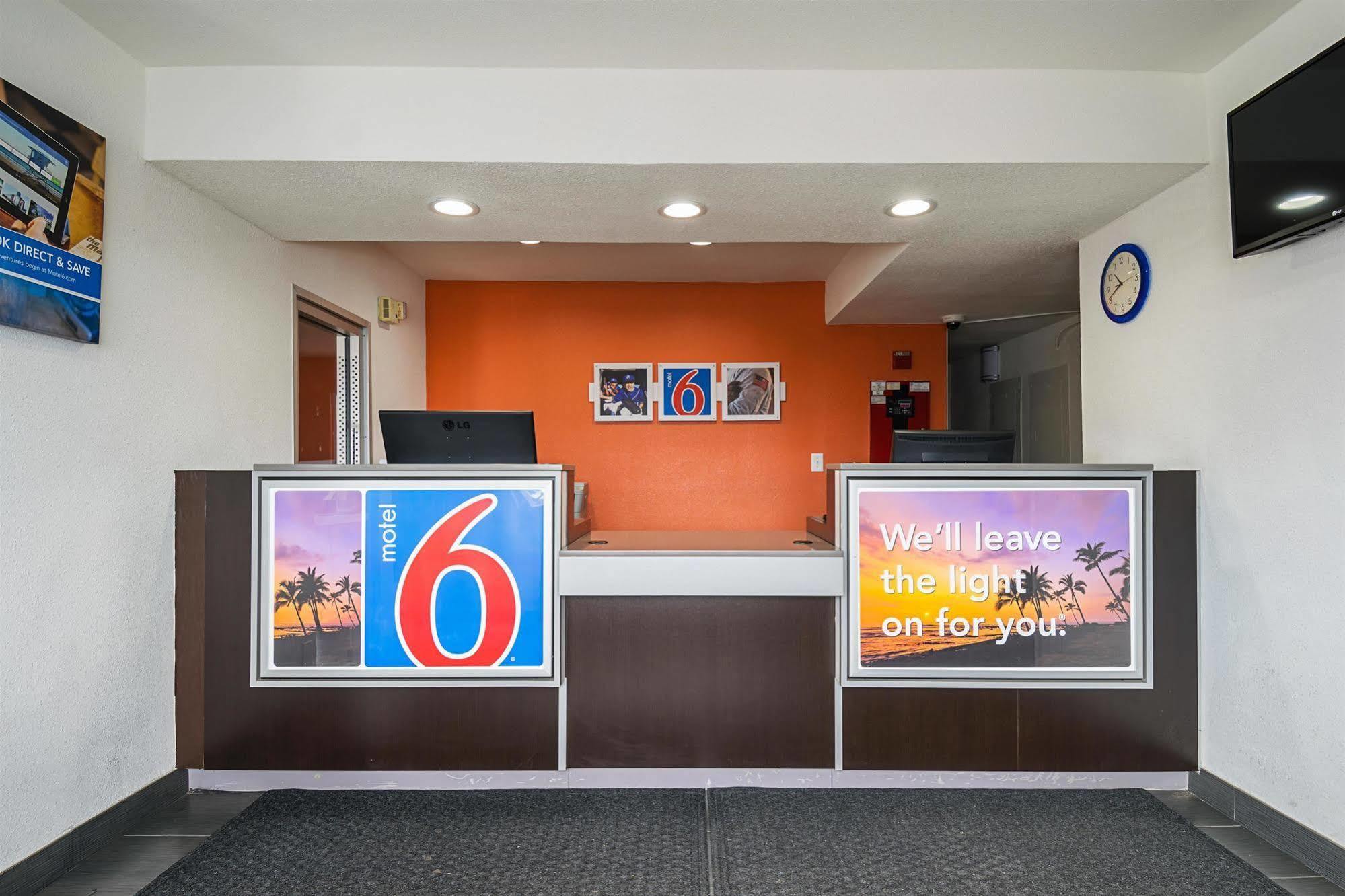 Motel 6 Lost Hills / Buttonwillow Racetrack Εξωτερικό φωτογραφία