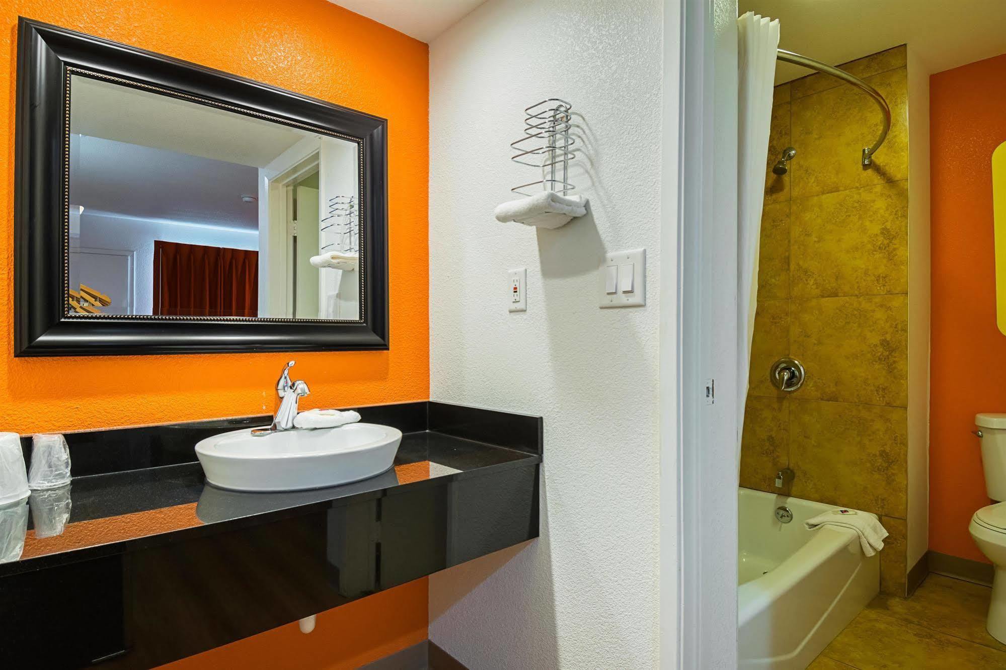 Motel 6 Lost Hills / Buttonwillow Racetrack Εξωτερικό φωτογραφία
